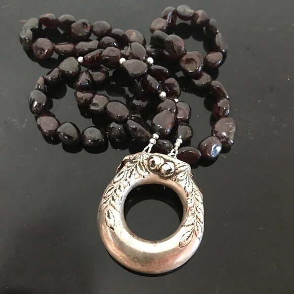 Antique Sterling Silver Tiffany 925 Pendant Necklace Circle Loop Garnet Gemstone - Picture 6 of 6